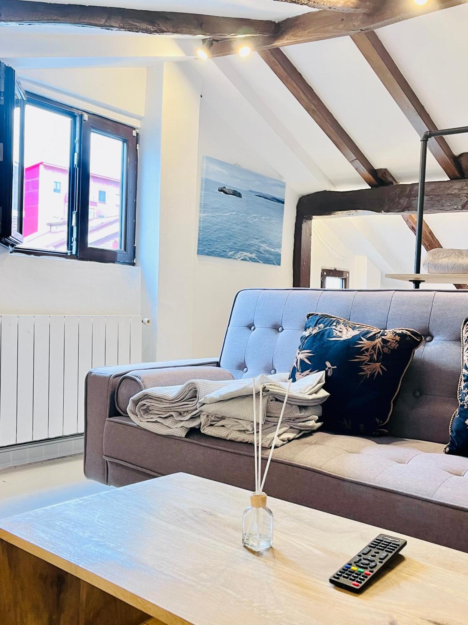 Loft Buhardilla En Perfecta Ubicacion Appartement Santander Buitenkant foto